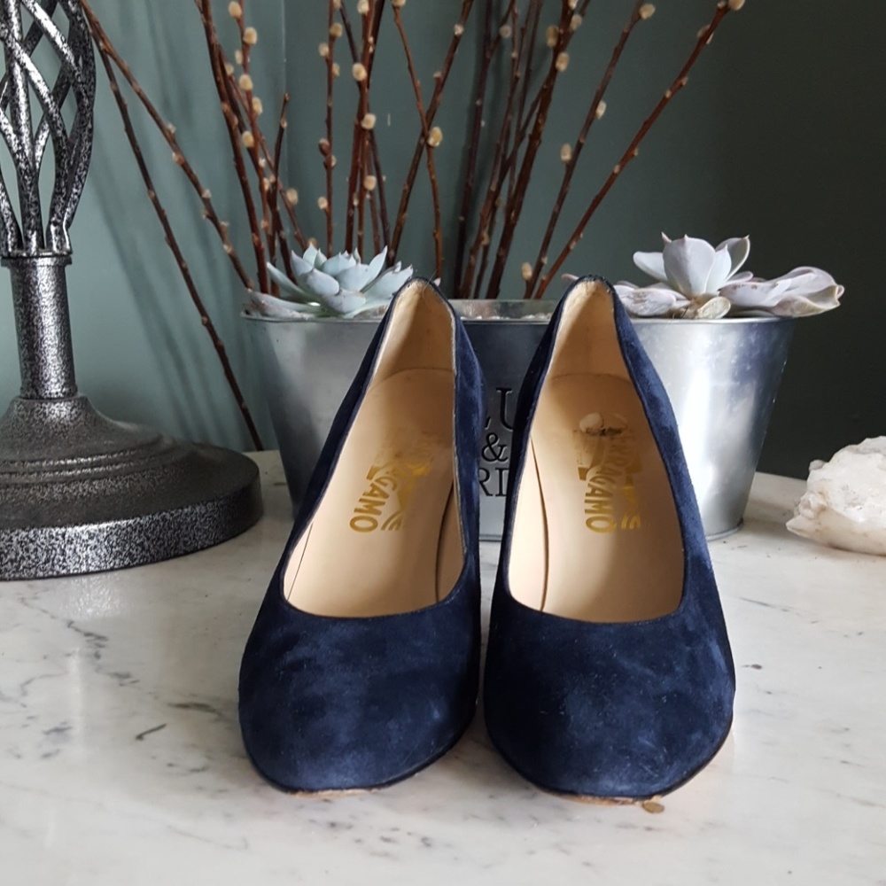 Ferragamo Heels Navy Suede